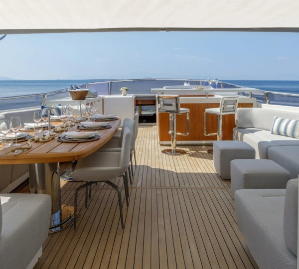 Exterior Dining Area