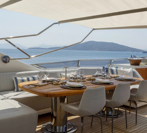 Exterior Dining Area