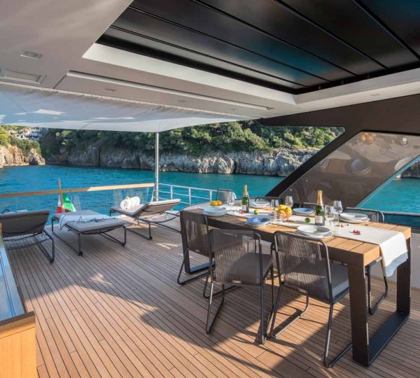 Alfresco Dining Area