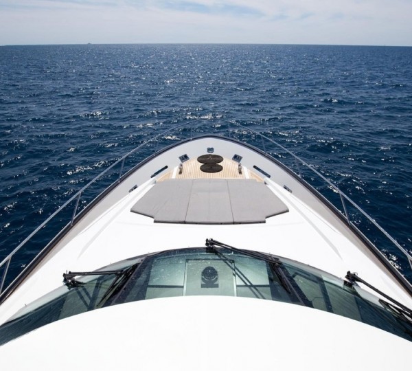 Foredeck Relaxation Area