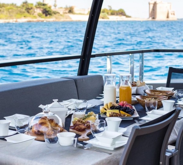 Exterior Dining Area