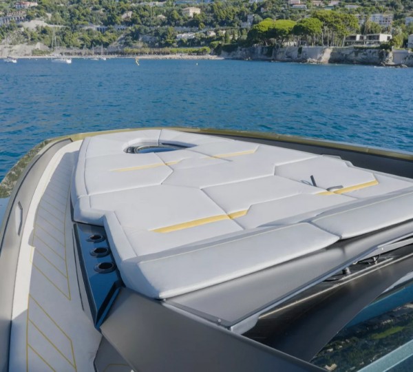 Exterior Relaxation Area