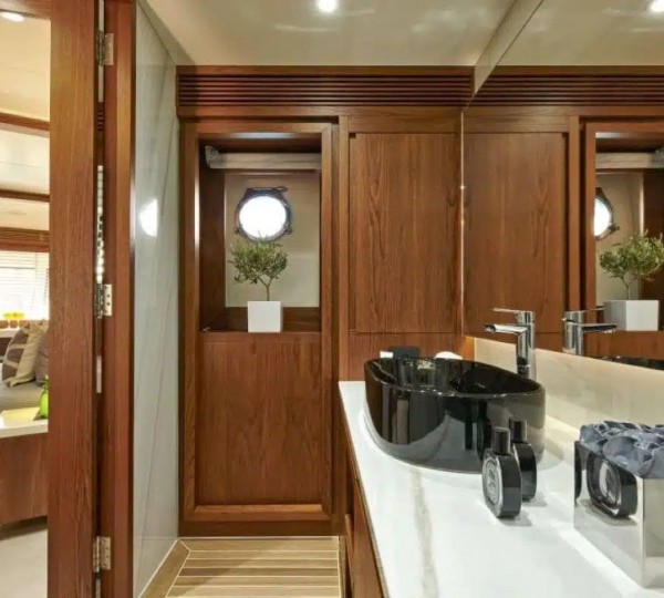 Vip Cabin Attached Bathroom