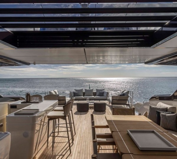 Exterior Relaxation Area With Dining