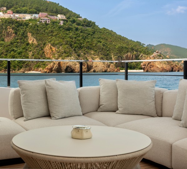 Exterior Relaxation Area