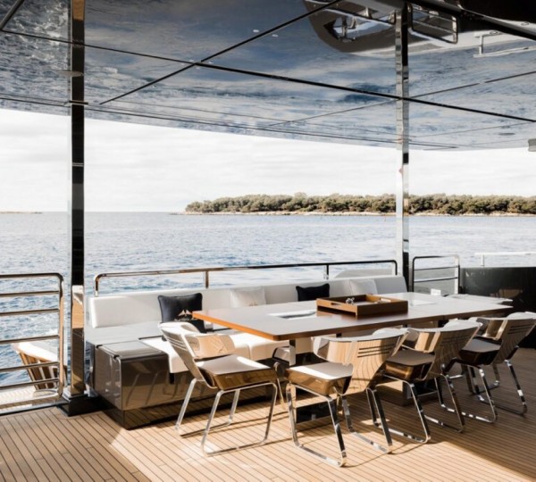 Open Dining With Sea Views