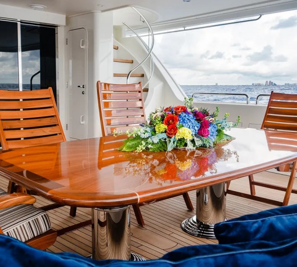 Aft Deck Alfresco Dining Area