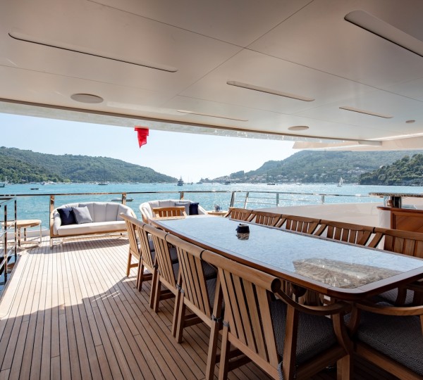 Upper Deck Dining Area