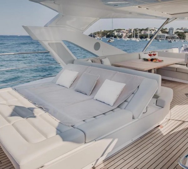 Exterior Relaxation Area