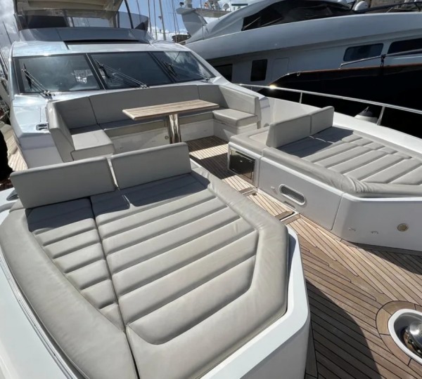 Exterior Relaxation Area