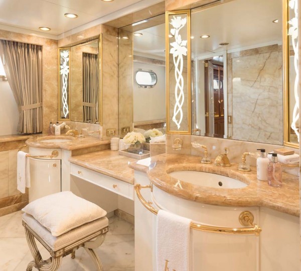 Master Ensuite