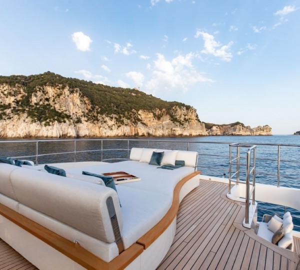 Exterior Relaxation Area