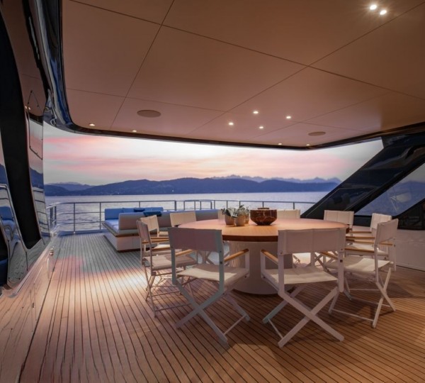 Exterior Dining Area