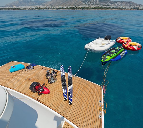 Swim Platform With Water Toys