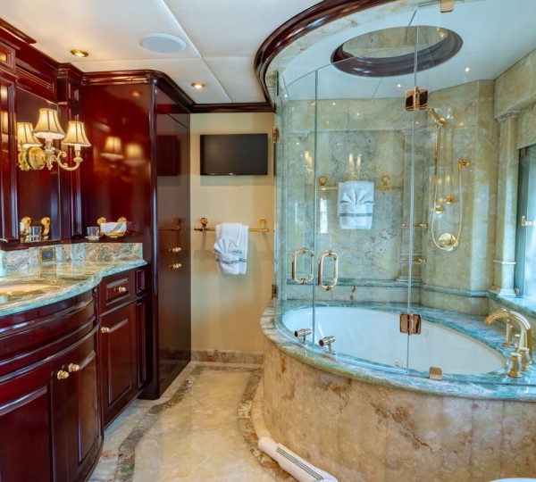 Master Ensuite