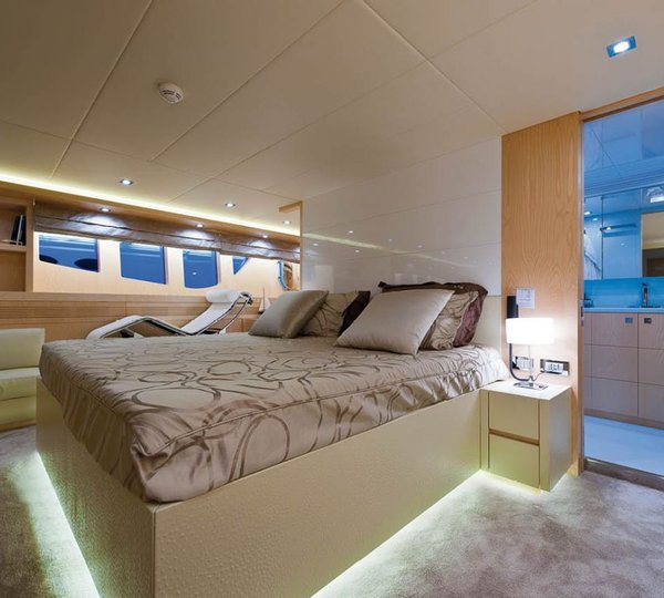 Double Cabin