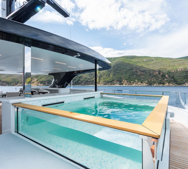 Sun Deck Jacuzzi