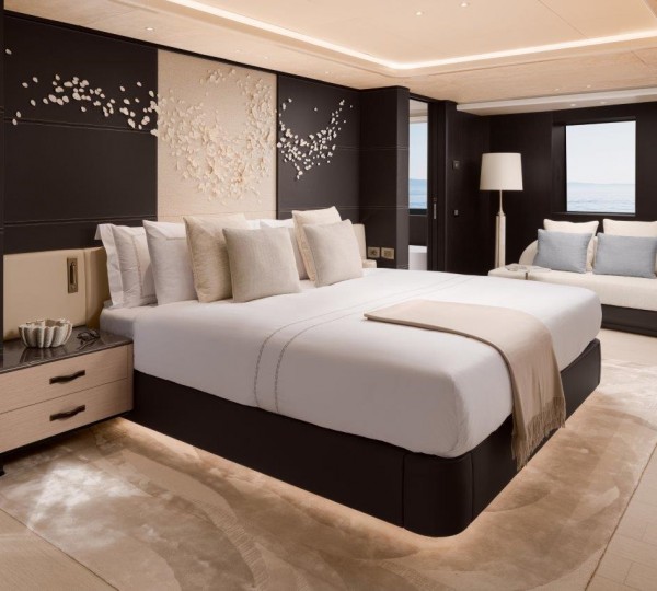 Master Suite - Main Deck