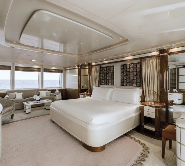 Master Stateroom 01