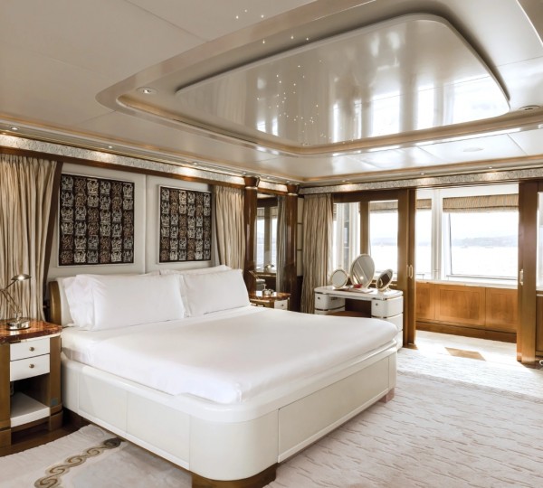 Master Stateroom 02