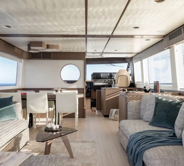 Main Salon View Forward