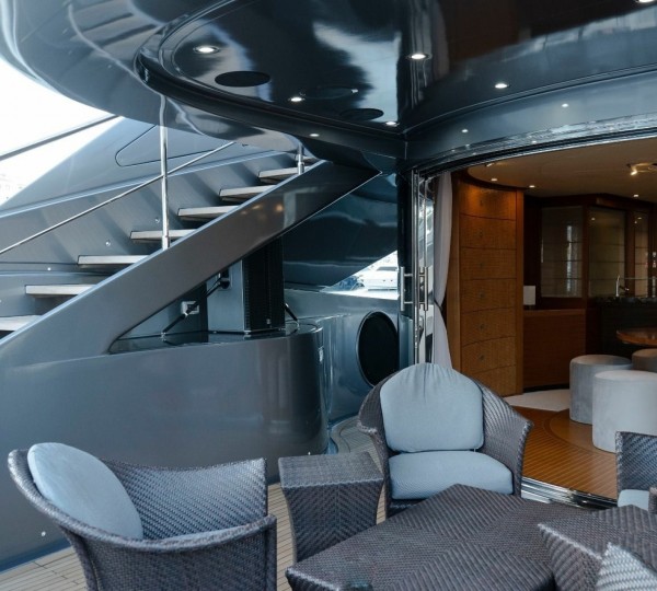 Main Deck Aft Dining