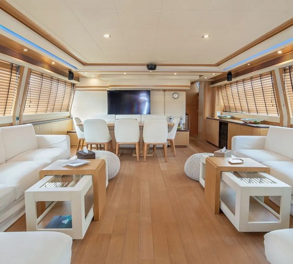 Main Salon View Forward