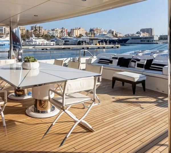 Exterior Relaxation Area