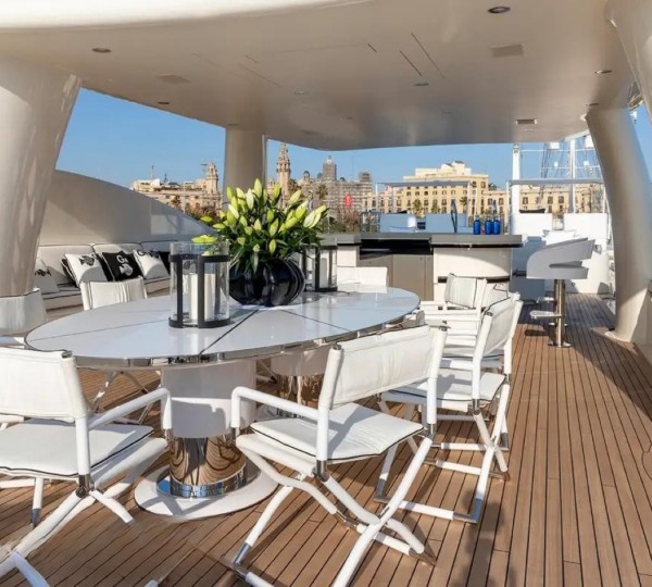 Exterior Relaxation Area With Dining