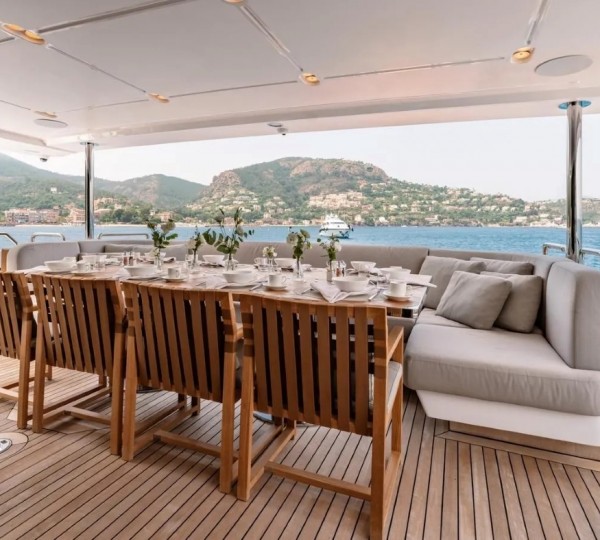 Exterior Dining Area