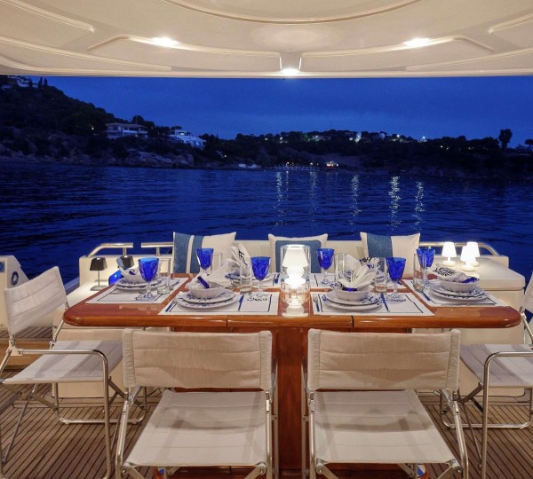 Alfresco Dining By Night