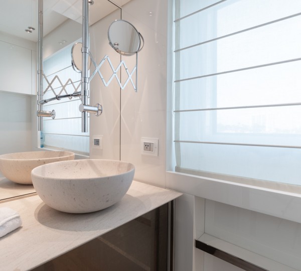 Ensuite Bathroom Detail