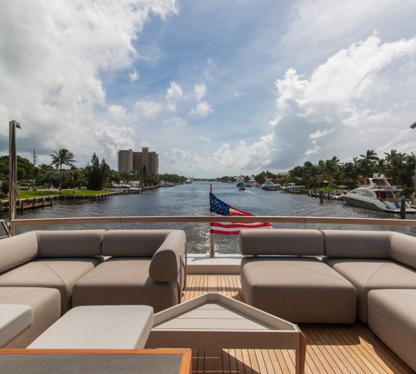 Aft Deck Seating