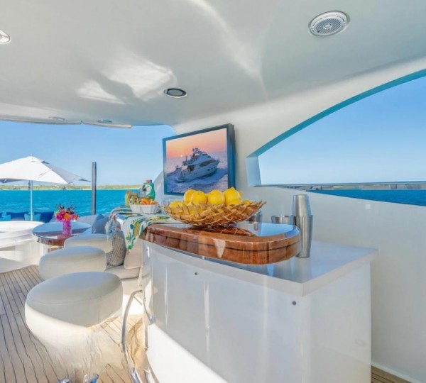 Exterior Relaxation Area