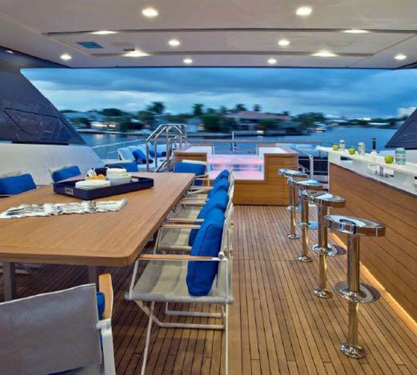 Sun Deck With Jacuzzi