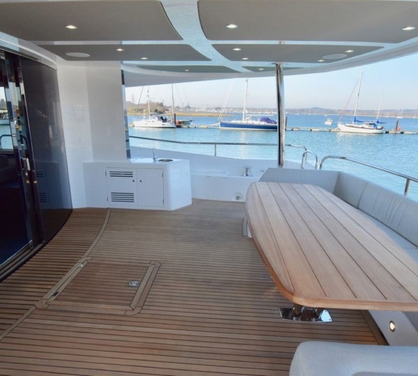 Exterior Relaxation Area With Dining