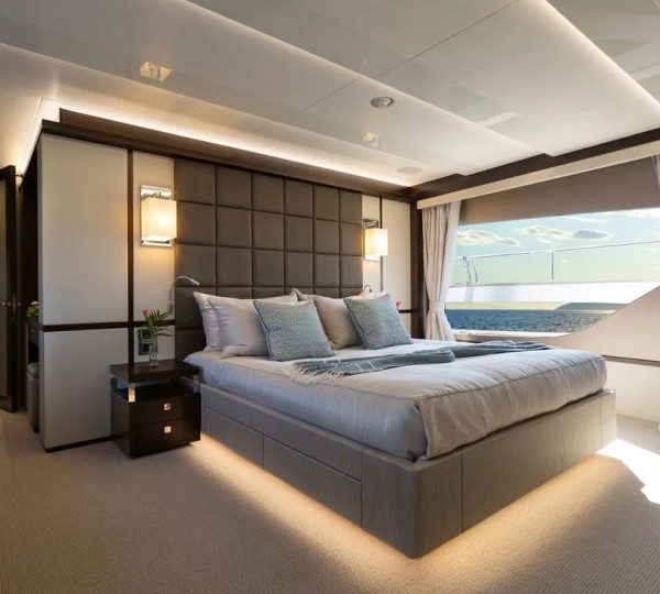 Main Deck Master Suite