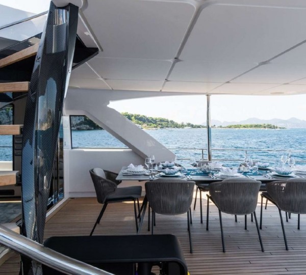 Exterior Dining Area