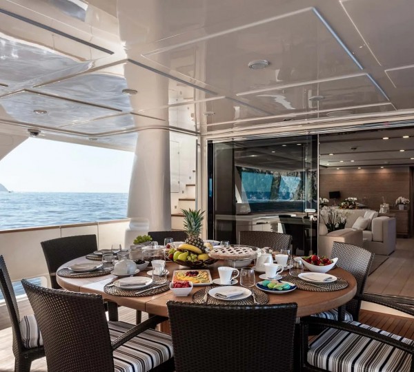 Main deck aft dining