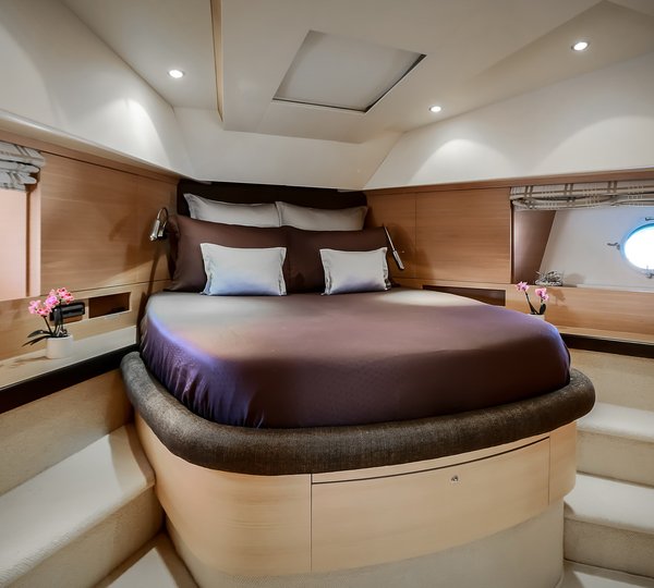 Double Cabin