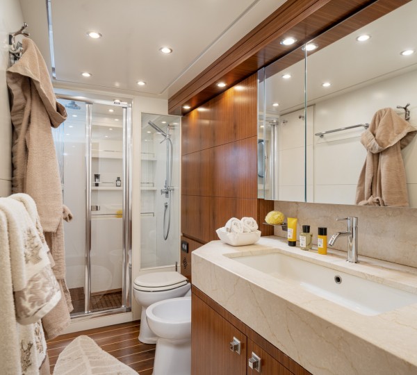 Master Ensuite