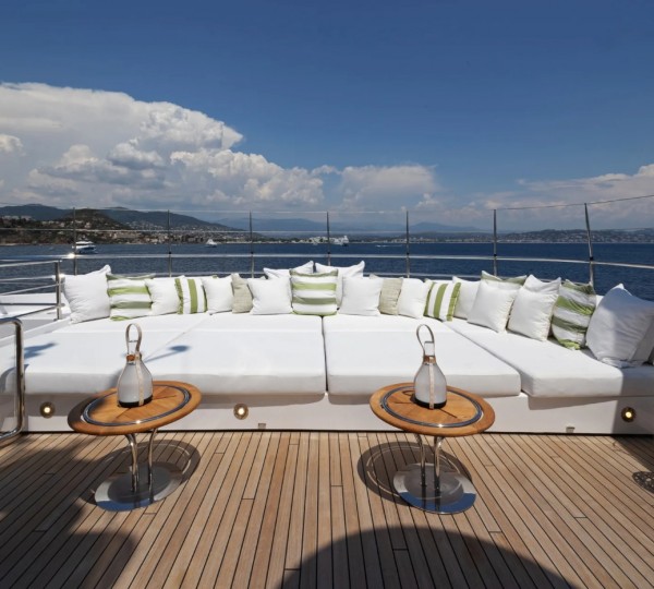 Exterior Relaxation Area