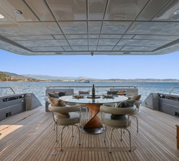 Exterior Dining Area