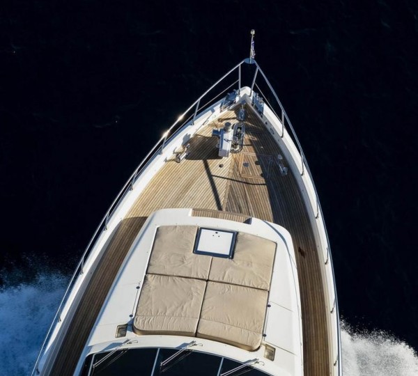 Foredeck Relaxation Area