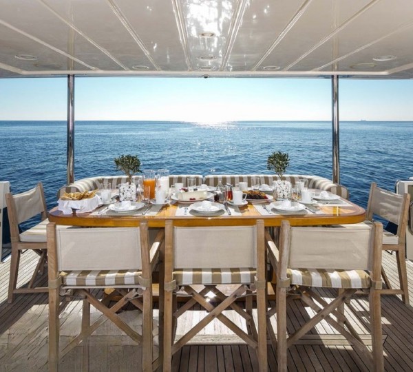 Exterior Dining Area