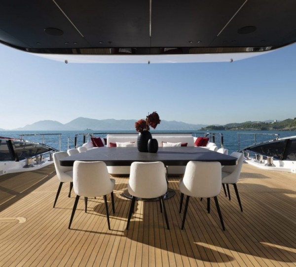 Exterior Dining Area