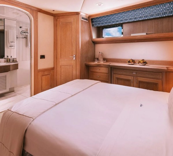 Double Guest Cabin