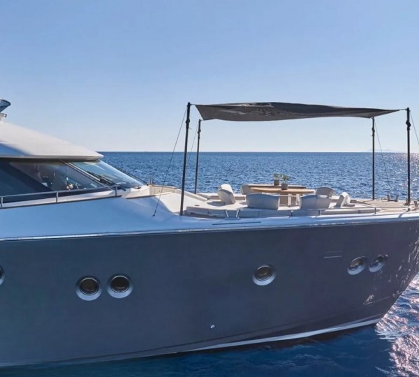 Foredeck Relaxation Area