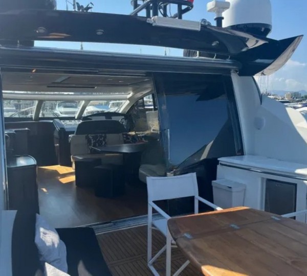 Exterior Dining Area