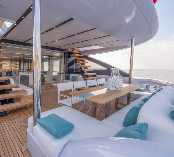Main deck aft